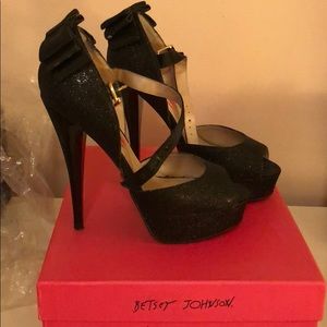Betsy Johnson Sparkly black heels